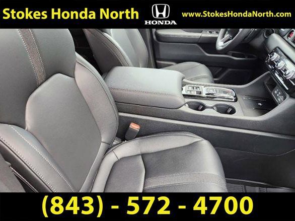 New 2025 Honda Pilot Touring image 19