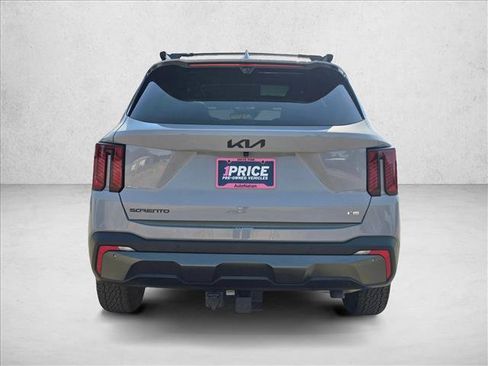 Used 2025 Kia Sorento SX Prestige AWD/4WD image 4