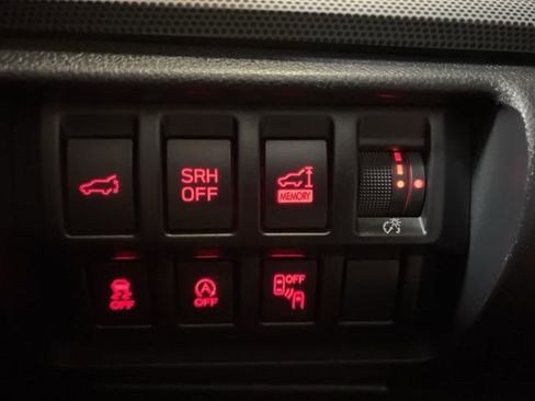 Used 2019 Subaru Forester Limited w/ Popular Package #3 image 48