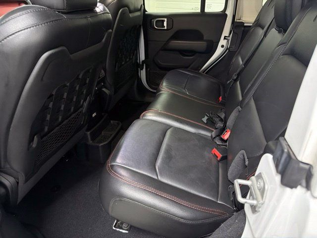 Used 2020 Jeep Wrangler Unlimited Rubicon w/ LED Lighting Group AWD/4WD image 14