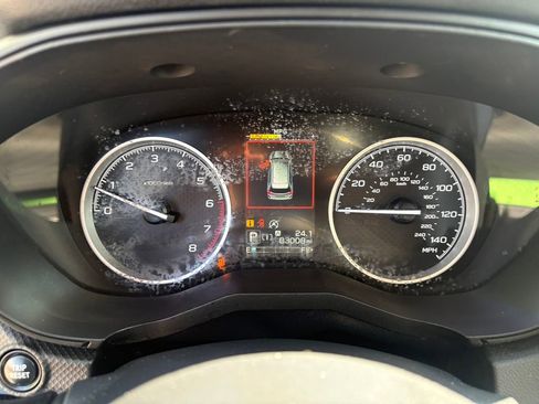 Used 2019 Subaru Forester Premium image 17