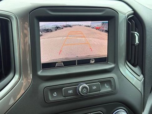 Used 2025 Chevrolet Silverado 1500 Custom image 16