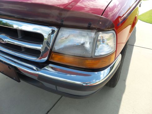 Used 1998 Ford Ranger XLT image 17