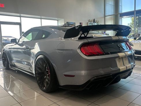Used 2022 Ford Mustang Shelby GT500 RWD image 6