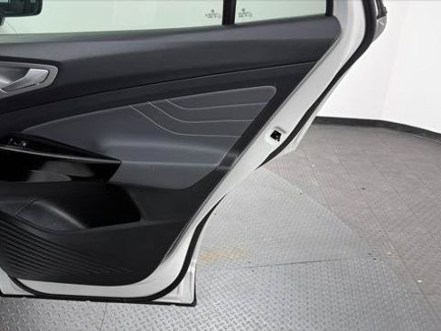 Used 2024 Volkswagen ID.4 S RWD image 21