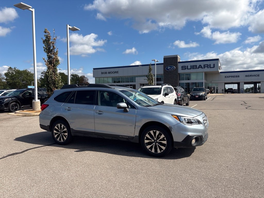 Used 2016 Subaru Outback 2.5i Limited AWD/4WD image 1