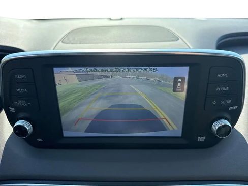 Used 2019 Hyundai Santa Fe SE image 22