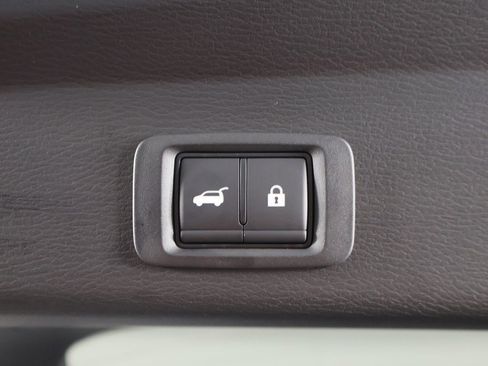 New 2025 Mitsubishi Outlander SEL image 24