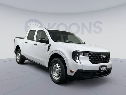 New 2025 Ford Maverick XL w/ Equipment Group 101A image 10