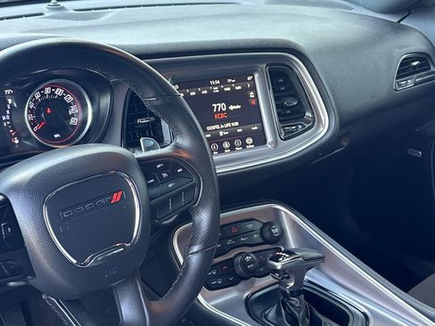Used 2021 Dodge Challenger GT w/ Driver Convenience Group image 14