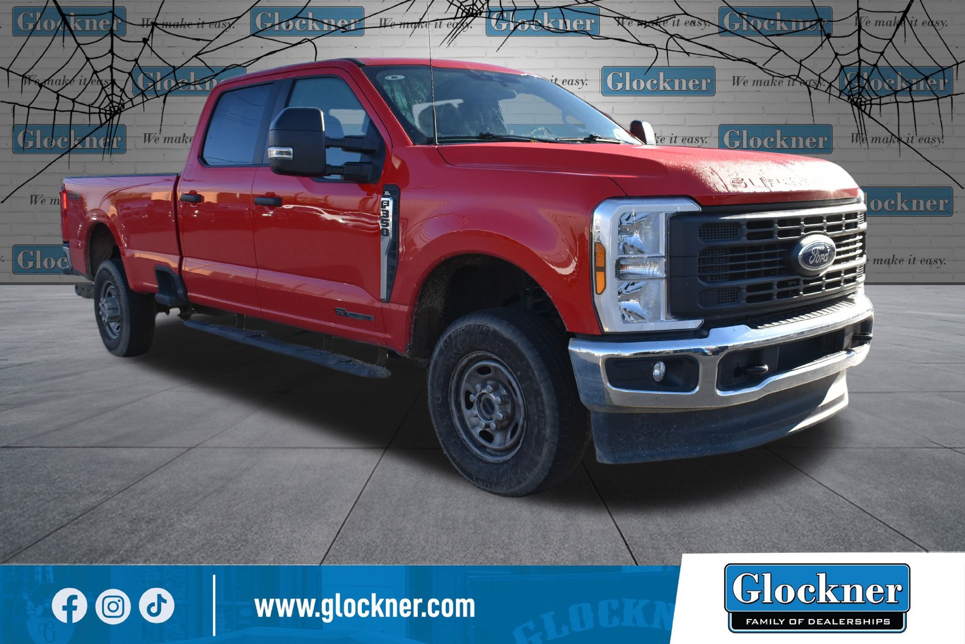 Used 2025 Ford F350 XL w/ XL Driver Assist Package AWD/4WD image 3