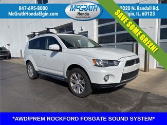 Used 2013 Mitsubishi Outlander SE video 1