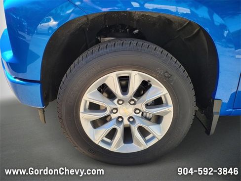 New 2025 Chevrolet Silverado 1500 Custom image 13