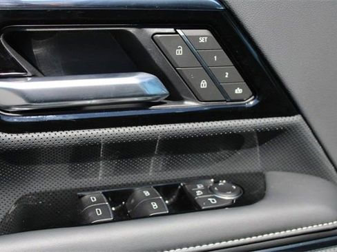 New 2025 GMC Sierra EV Denali image 14