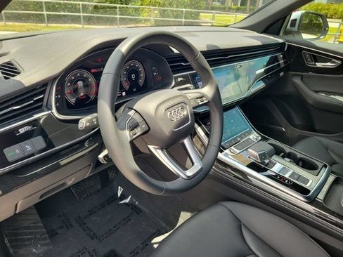 Certified 2024 Audi Q8 Premium Plus w/ Premium Plus Package AWD/4WD image 17
