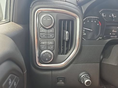 Used 2020 GMC Sierra 1500 Elevation w/ Elevation Value Package AWD/4WD image 48