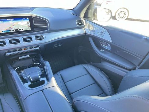 Used 2022 Mercedes-Benz GLE 350 w/ 3rd Row Seat Package image 29