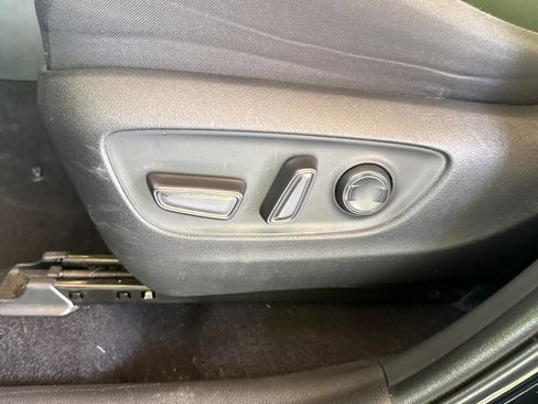 Used 2024 Toyota RAV4 XLE FWD image 14