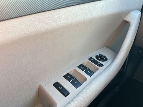 Used 2017 Hyundai Sonata SE image 23