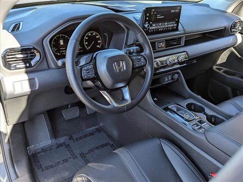 Certified 2025 Honda Pilot EX-L image 10