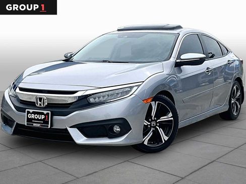 Used 2018 Honda Civic Touring image 1