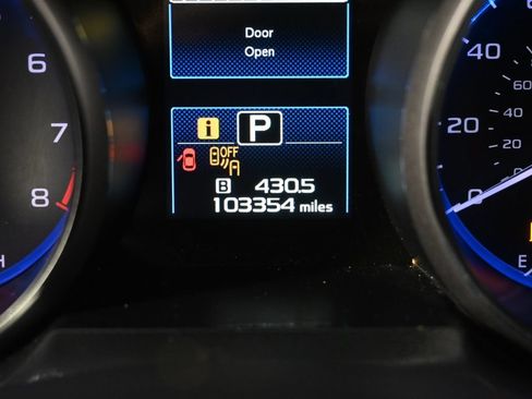 Used 2018 Subaru Outback 2.5i Limited w/ Popular Package #2 AWD/4WD image 26