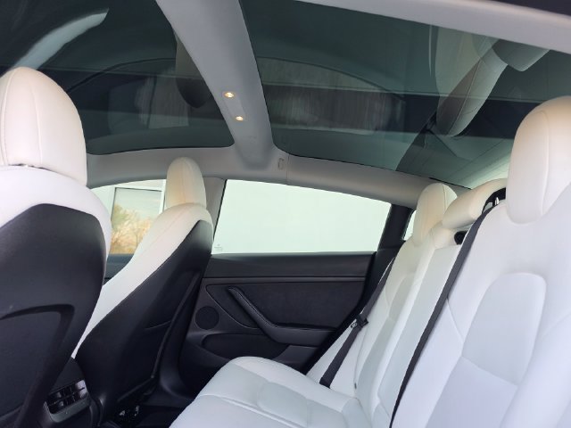 Used 2021 Tesla Model 3 Performance AWD/4WD image 25