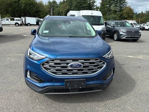 Used 2020 Ford Edge Titanium AWD/4WD image 2