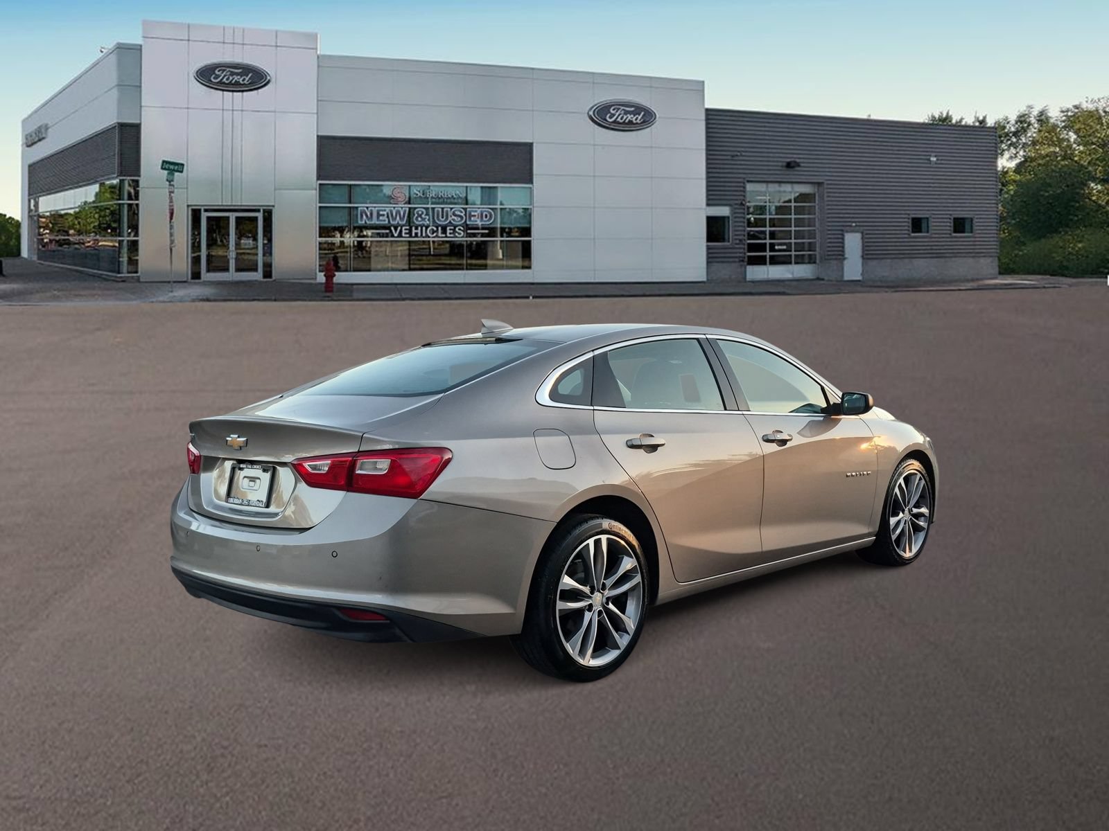 Used 2025 Chevrolet Malibu LT FWD image 9