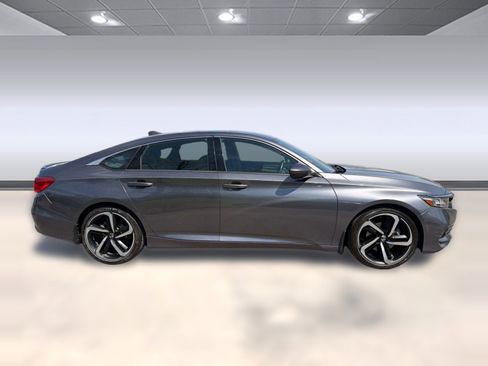 Used 2020 Honda Accord Sport image 8