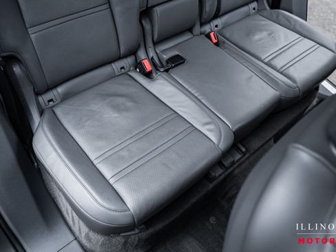 Used 2019 Porsche Cayenne S image 35