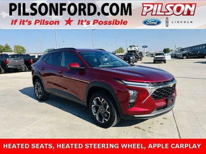 Used 2024 Chevrolet Trax LT w/ Driver Confidence Package