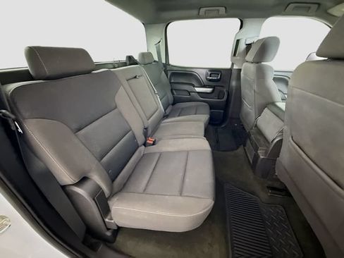 Used 2018 Chevrolet Silverado 1500 LT w/ LT Eassist Package AWD/4WD image 24