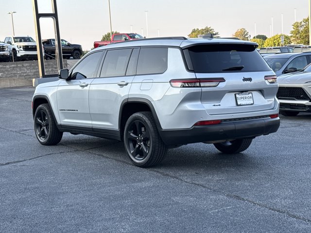 Used 2023 Jeep Grand Cherokee L Laredo AWD/4WD image 12