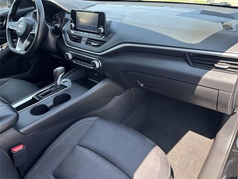 Used 2022 Nissan Altima 2.5 S image 13