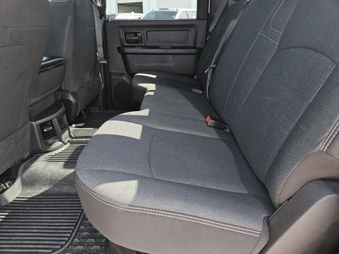 Used 2024 RAM 3500 Tradesman w/ Chrome Appearance Group AWD/4WD image 29
