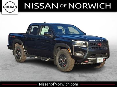 New 2025 Nissan Frontier PRO-4X w/ Black Accent Package