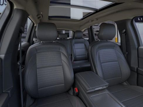 New 2026 Lincoln Nautilus Reserve image 10