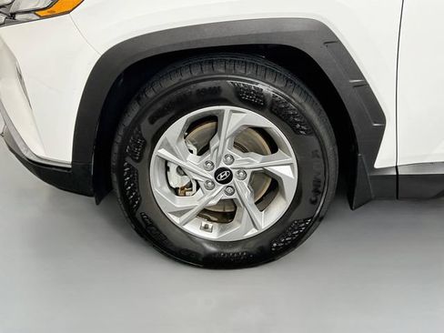 Used 2024 Hyundai Tucson SEL FWD image 11