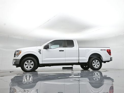 Certified 2021 Ford F150 XLT image 8