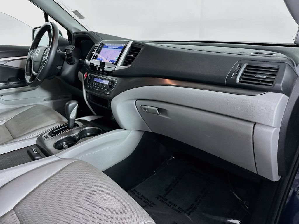 Used 2018 Honda Ridgeline RTL-T image 31