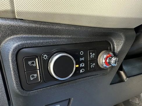 Used 2022 Ford Bronco Badlands w/ Sasquatch Package AWD/4WD image 29
