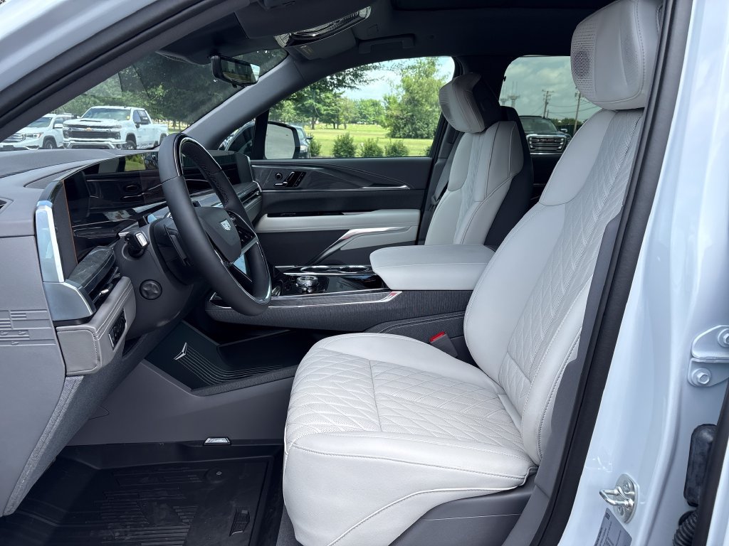 New 2026 Cadillac Escalade IQ AWD Sport 1 w/ LPO, Floor Liner Package image 13