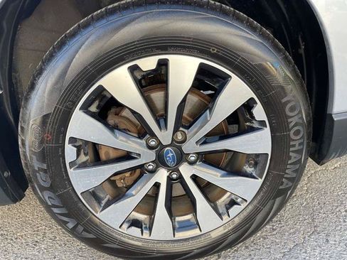 Used 2015 Subaru Outback 3.6R Limited AWD/4WD image 95