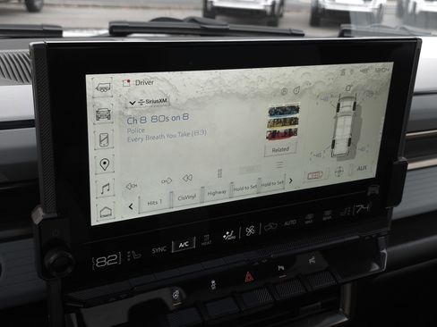 Used 2025 GMC Hummer EV 3X w/ LPO, Dark Essentials Package image 22