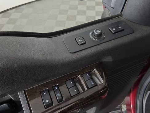 Used 2014 Ford F250 Platinum w/ FX4 Off-Road Package AWD/4WD image 27