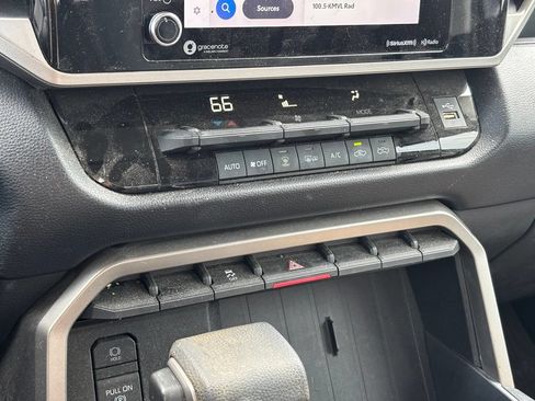Used 2023 Toyota Tundra SR5 w/ SR5 Convenience Package AWD/4WD image 10