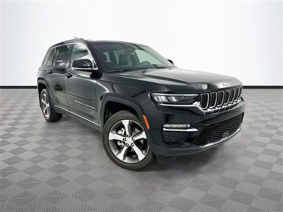 Used 2024 Jeep Grand Cherokee Limited w/ Luxury Tech Group II