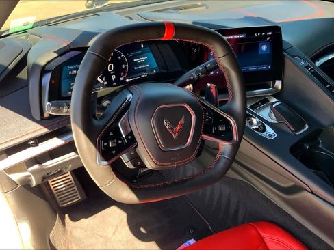 Used 2025 Chevrolet Corvette Stingray Coupe w/ 1LT image 5