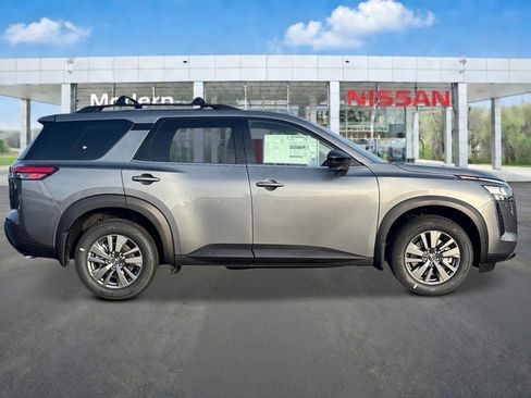 New 2026 Nissan Pathfinder SV image 6